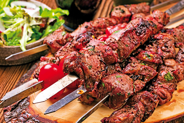 Jízda na čtyřkolkách + barbeque